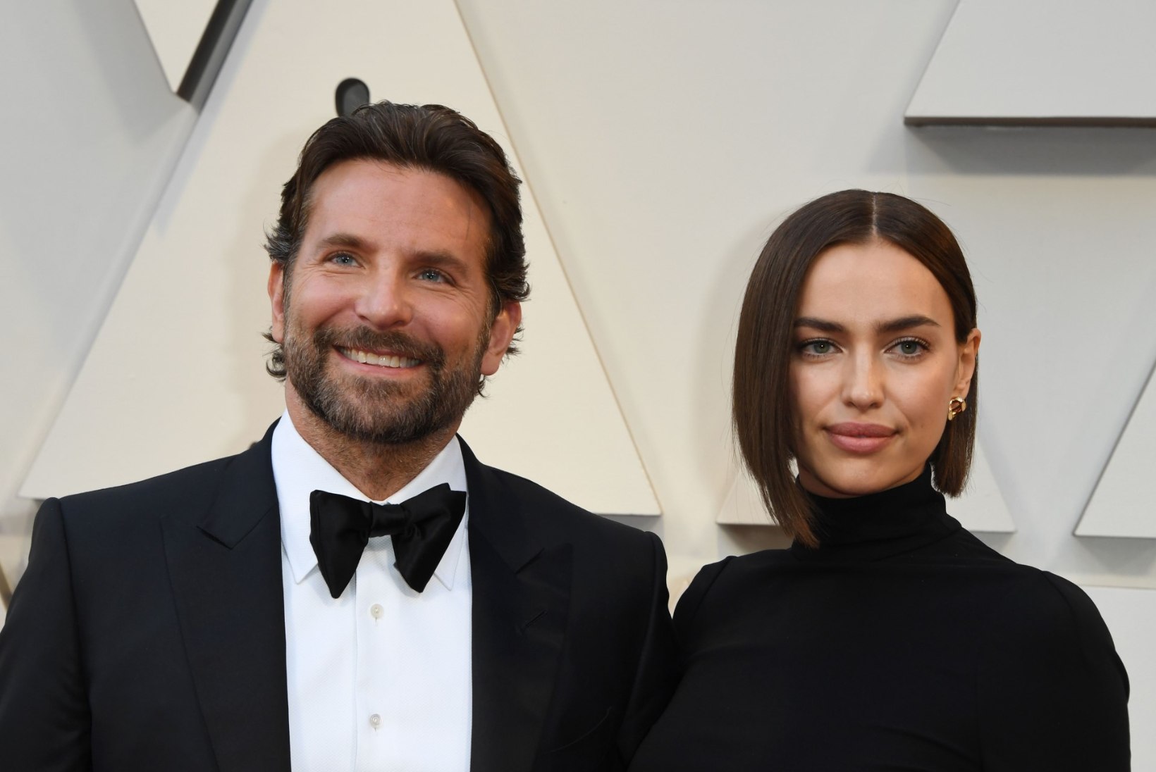 KUS SUITSU, SEAL TULD: Bradley Cooper läkski naisest lahku