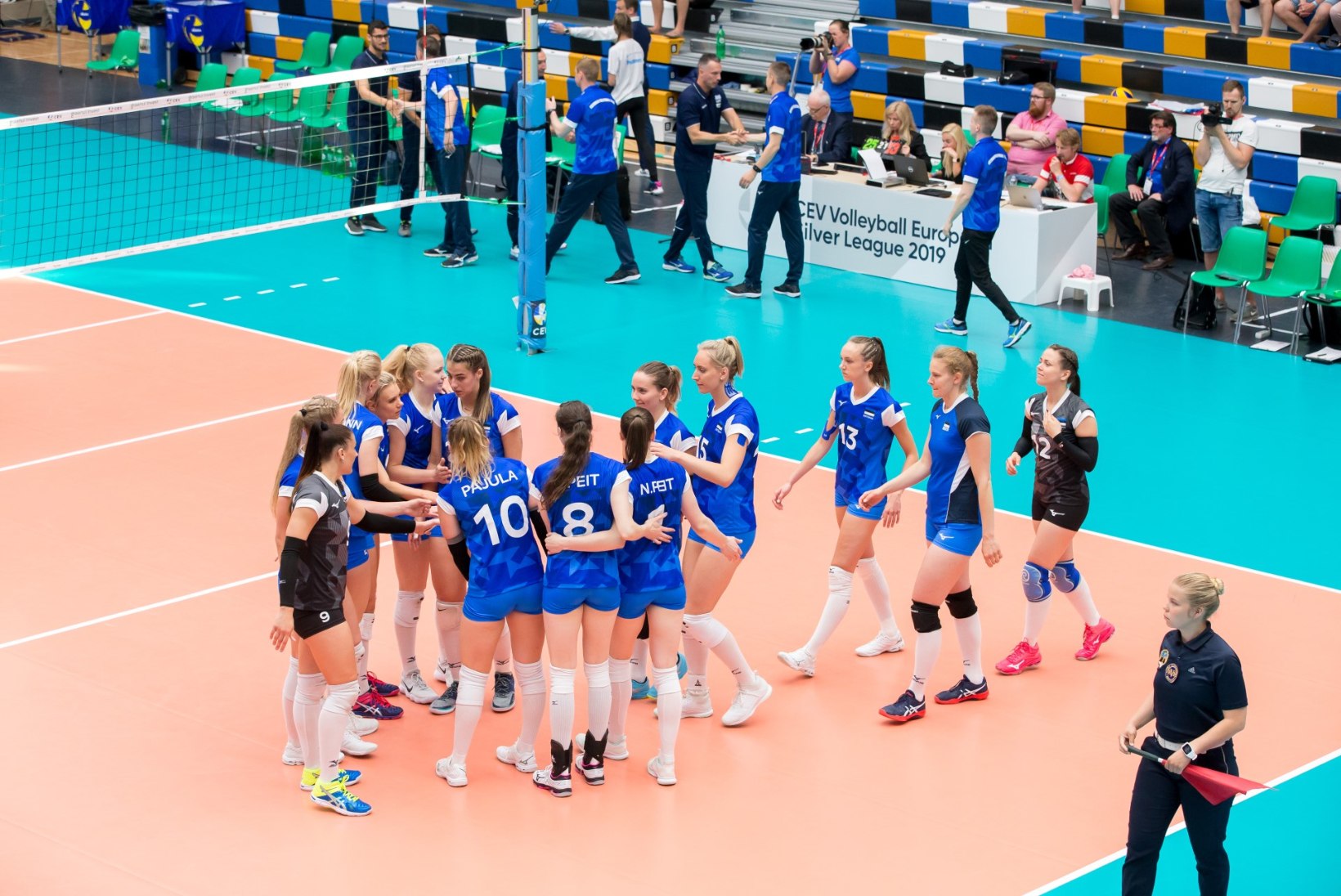 FOTOD | SUUR VÕRKPALLIPÄEV | Eesti meeskond ronis raskest seisust välja ning alistas Horvaatia, naistel nõnda hästi ei läinud