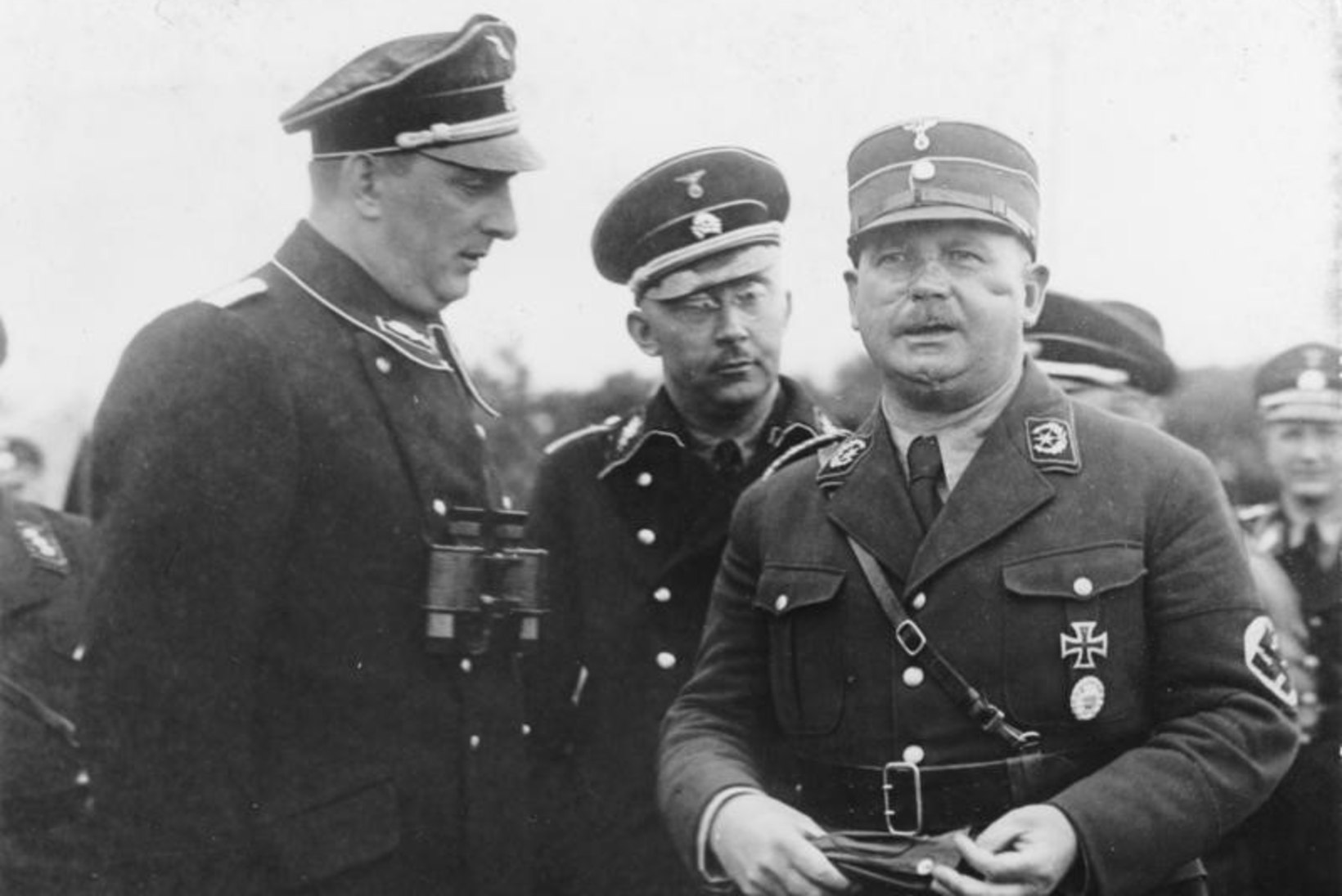 MINEVIKUHETK | 2. juuli: lõppes Hitleri korraldatud pikkade nugade öö