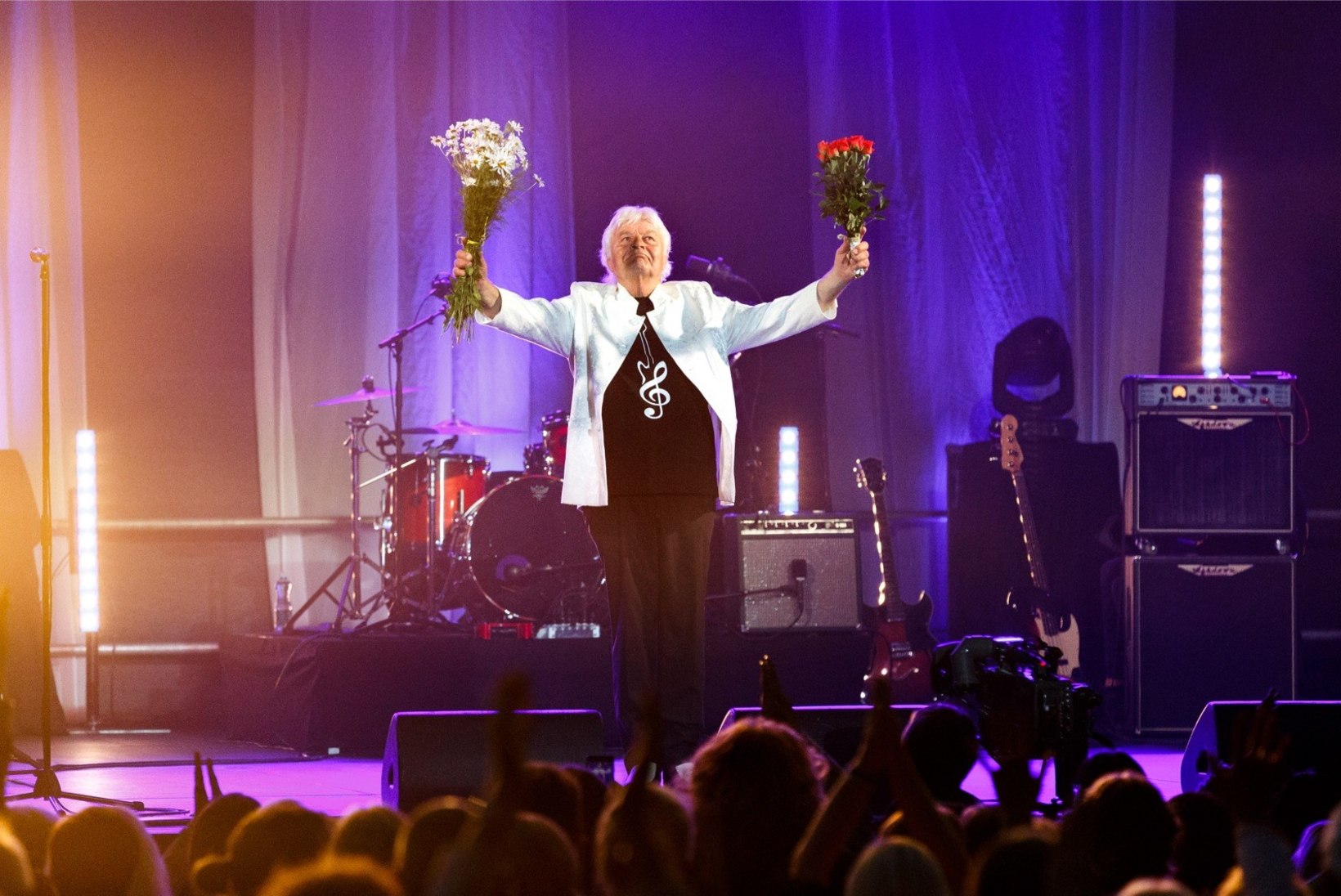 GALERII | Ivo Linna tähistas 70. sünnipäeva kontserdiga Tallinnas