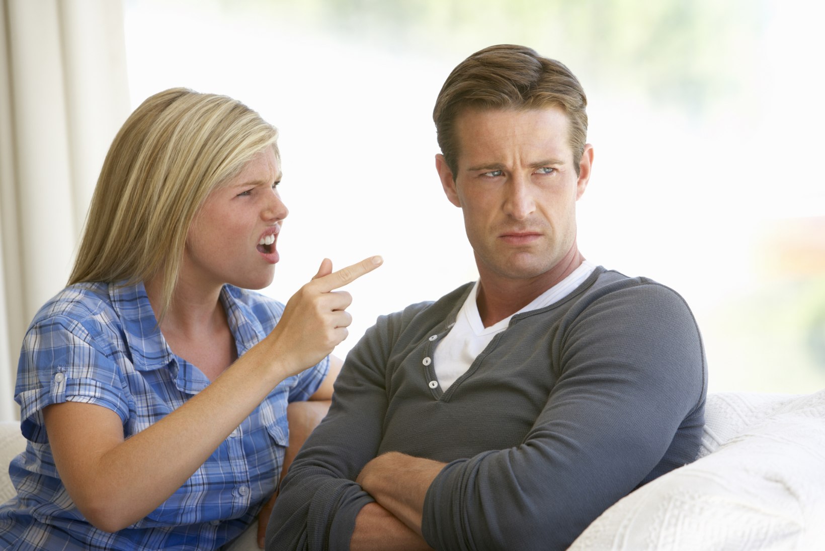 Lihtsad igapäevased suhtlusvead võivad kooselu tappa – kuidas neid vältida?