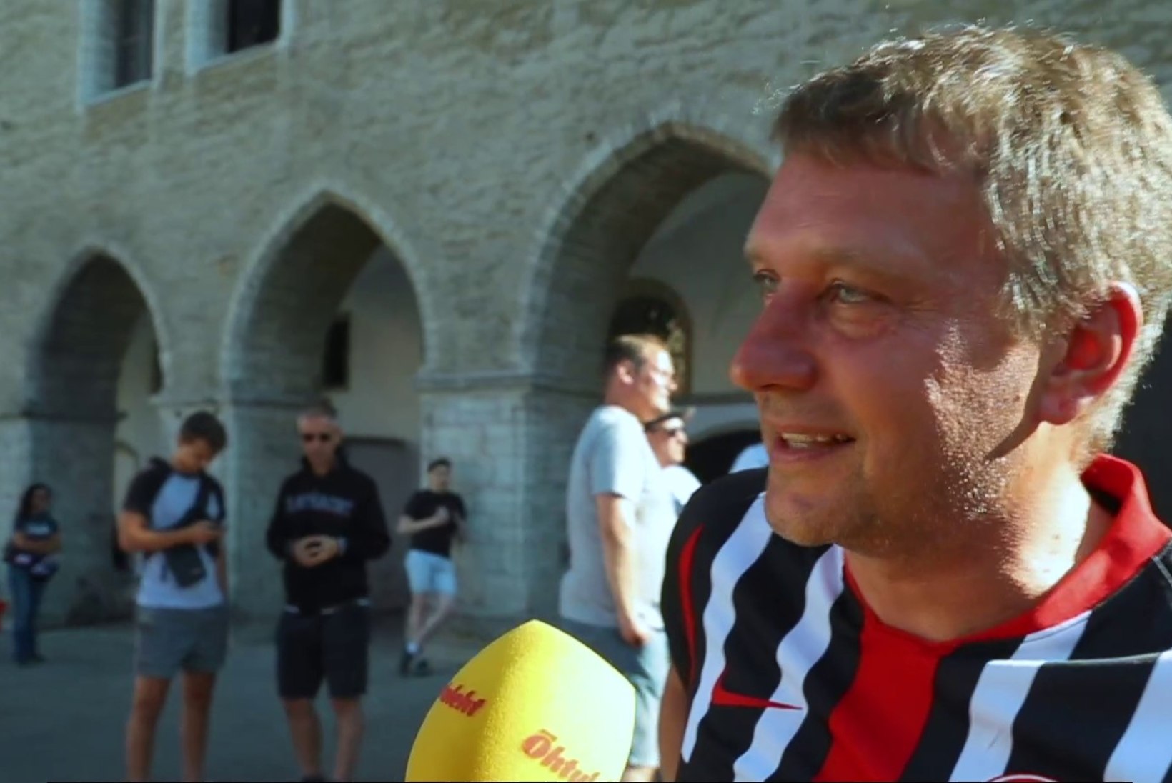 ÕL VIDEO | Eintrachti fännide võimas rongkäik ja muljed enne kohtumist