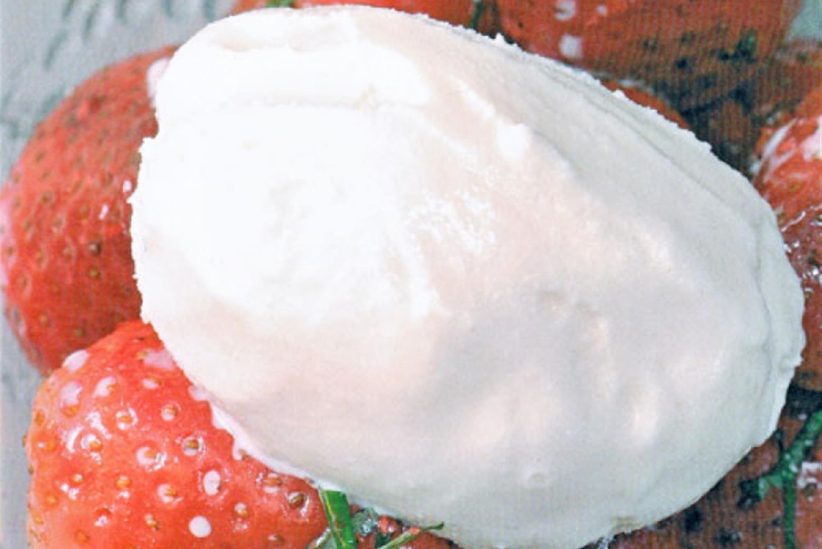 7 KERGET MAASIKAMAIUST: kõige lihtsamad viisid, kuidas maasikaid nautida