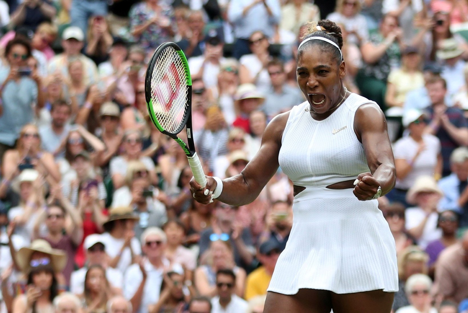 Serena Williamsit lahutab ajaloolisest tiitlist vaid kaks võitu!