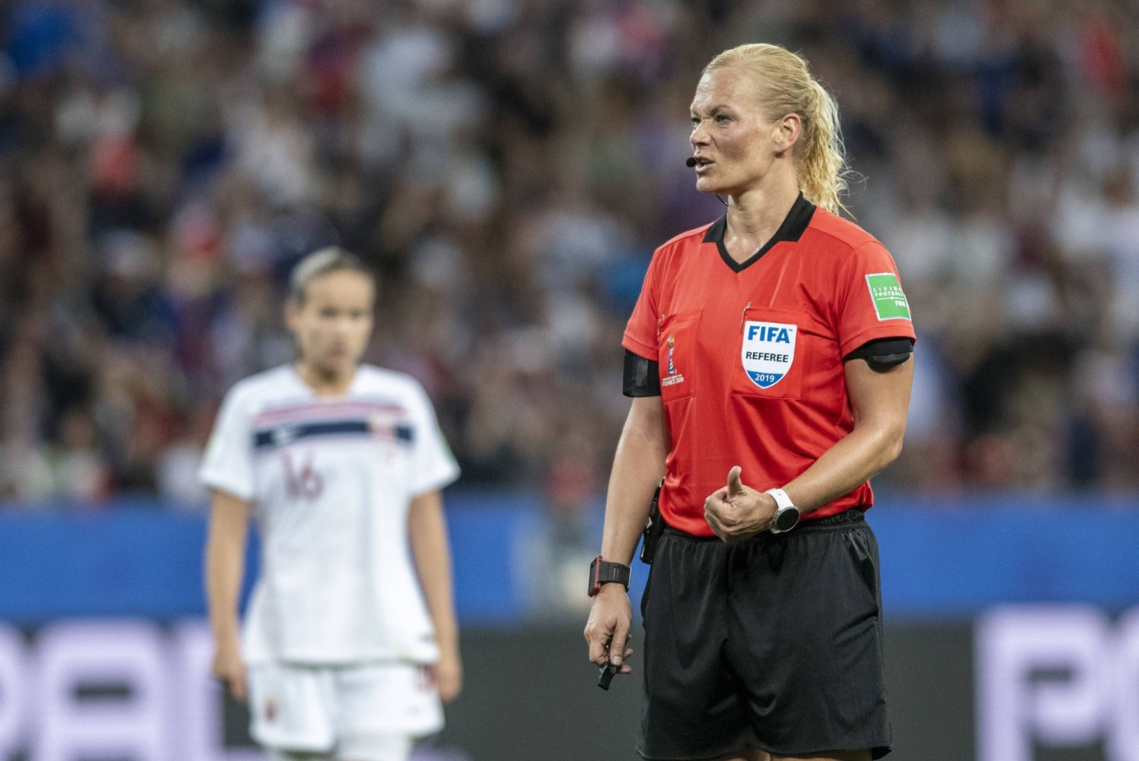 UEFA arusaamatu eriotsus võib naiskohtunikele saatuslikuks saada
