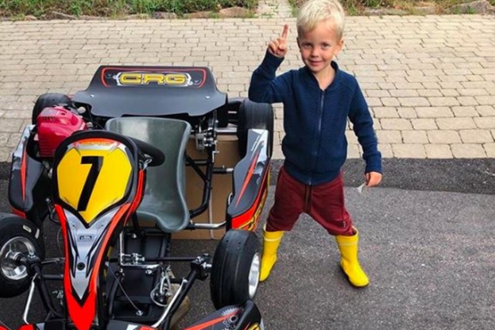 NUNNU KLÕPS! Nelja-aastane Räikkönen sai esimese sponsori
