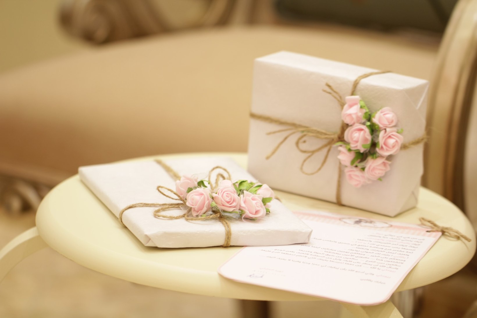 4 veenvat põhjust, miks koostada pulmakülalistele kinginimekiri
