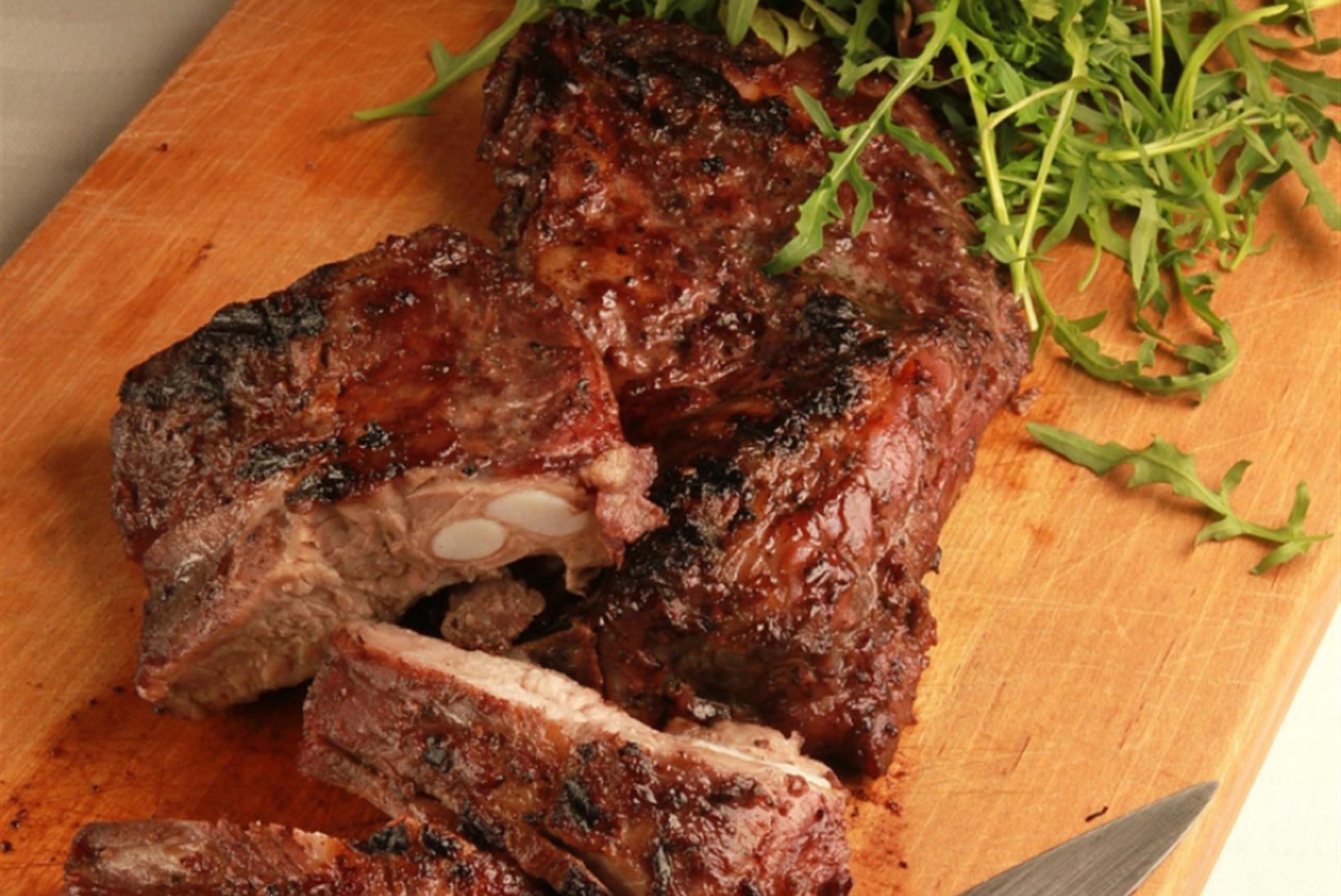 SÕSTRAID LIHA ETTE! 10 ideed, kuidas teha sõstramarinaadis grill-liha, ribisid ja muid tõhusamaid hõrgutisi
