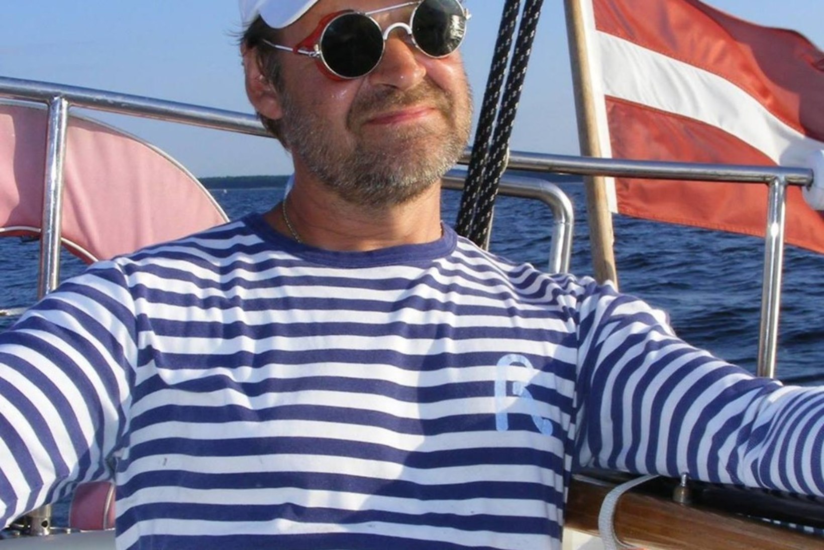 Roy Strider aitas leida uppunud jahtlaeva: läti purjetaja oli õnnest joobunud ja nuttis
