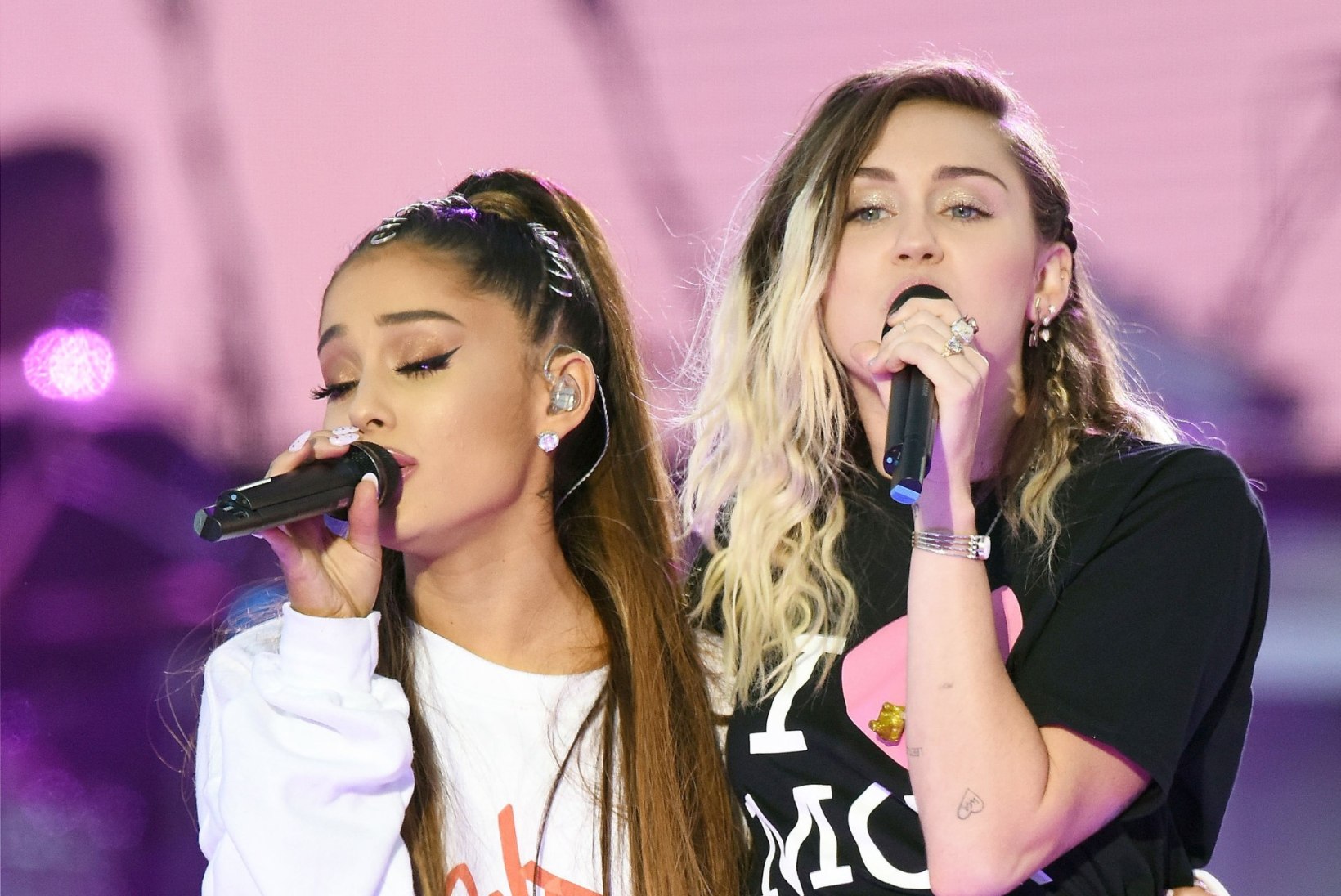 Ariana Grande, Miley Cyrus ja Lana Del Rey avaldavad ühislaulu