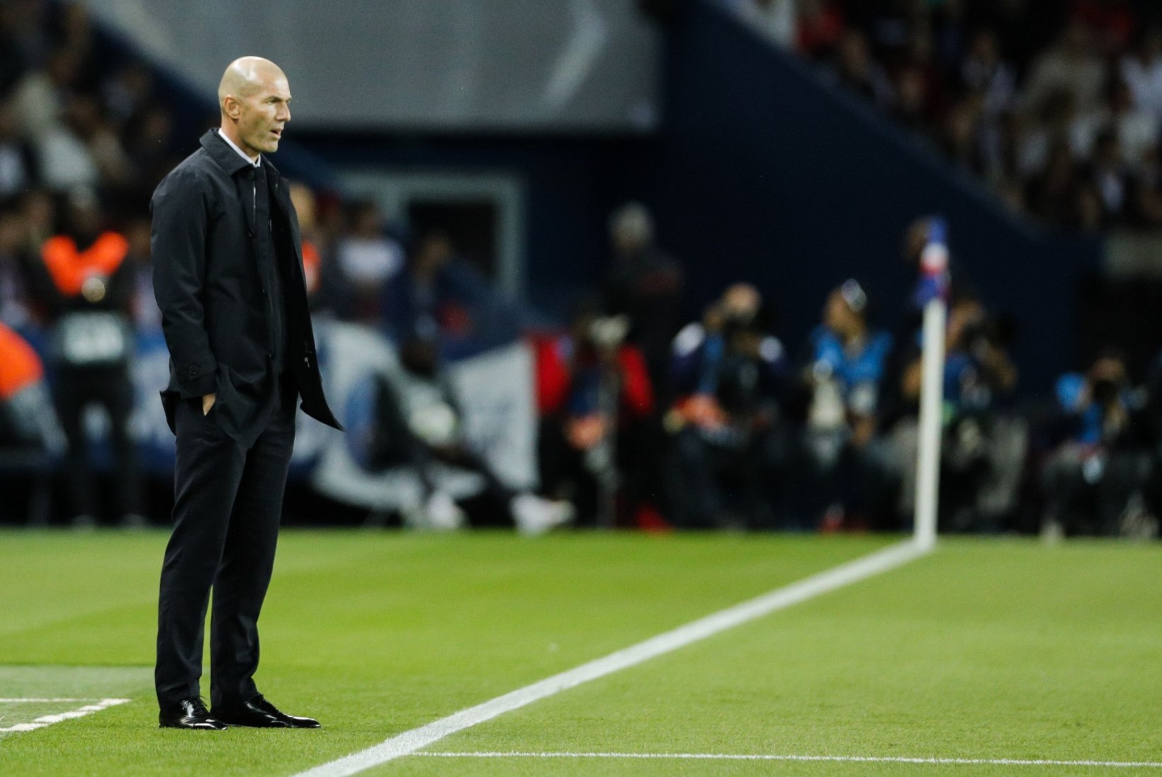Real sai PSG-lt sugeda, meeskonna esitus ärritas Zidane'i
