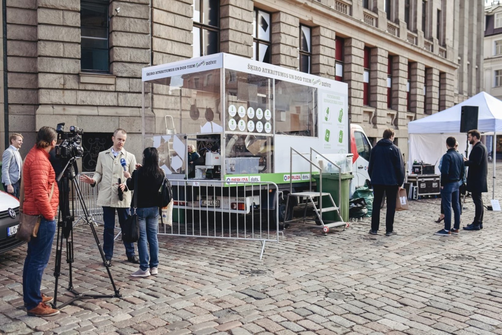 Läti uudne pakendiautomaat kasutab jäätmete sorteerimiseks tehisintellekti