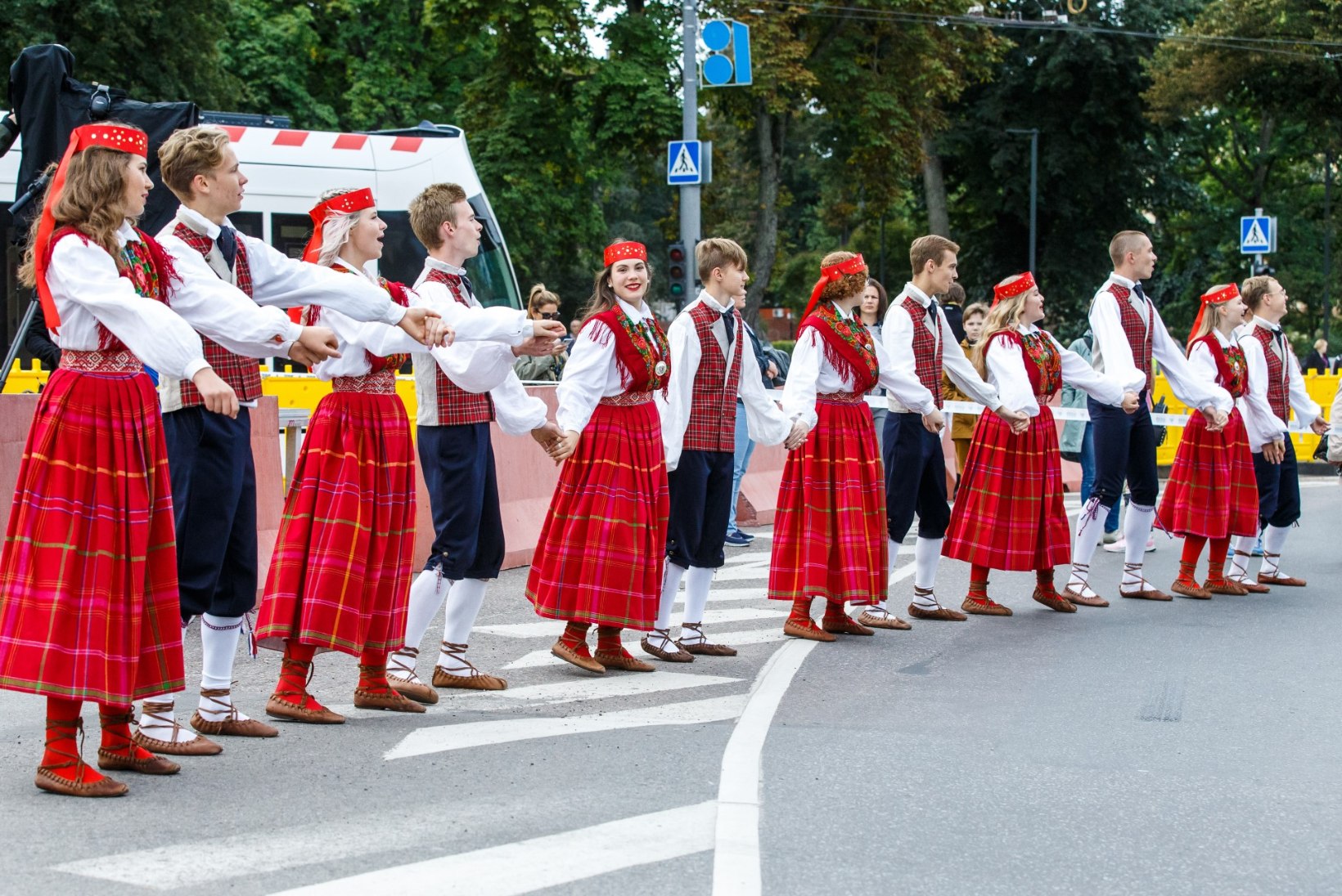GALERII | Tallinna Maratoni esikuuiku hõivasid keenialased, parim eestlane kaheksas