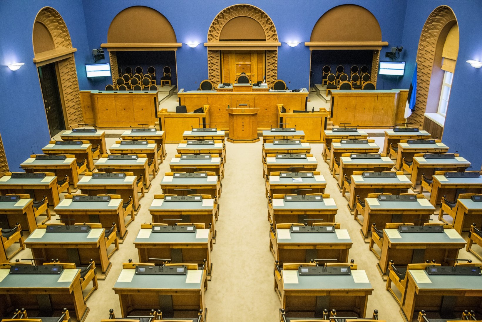 Tõnis Erilaiu lehesaba | Kuidas Eesti parlamendi nimeks pakuti riigitõim