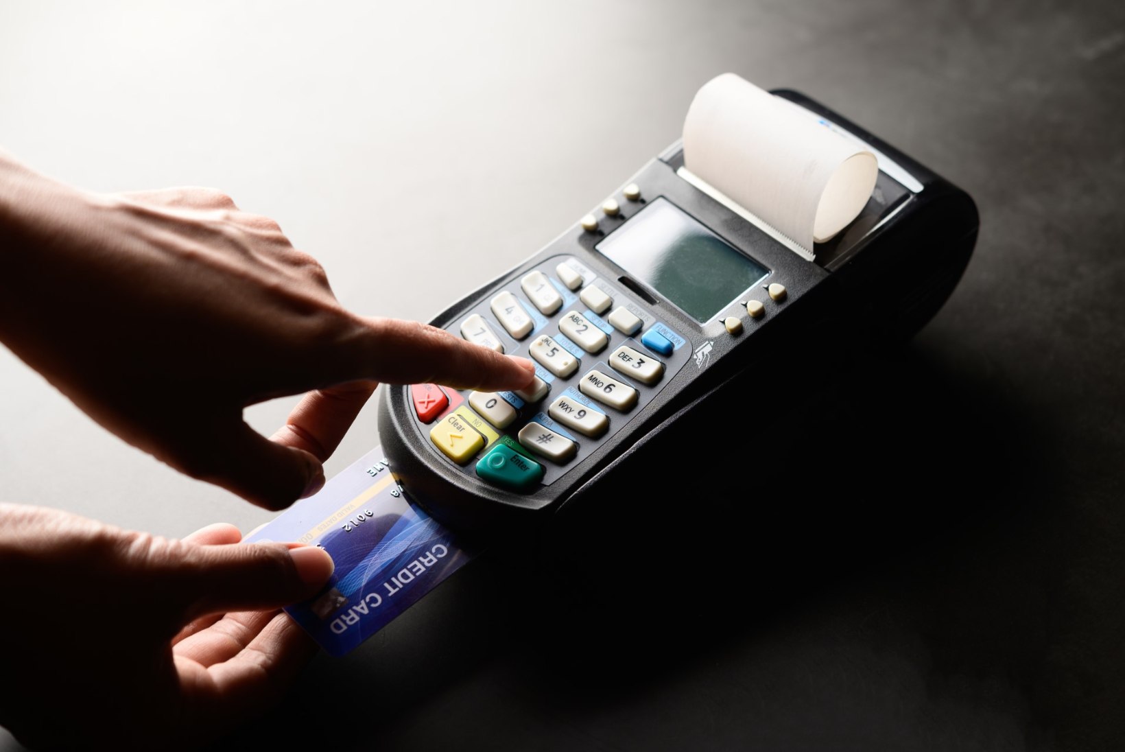 Tarbijakaitseamet juhib tähelepanu: ostu saab nüüdsest tõendada ka pangaväljavõttega