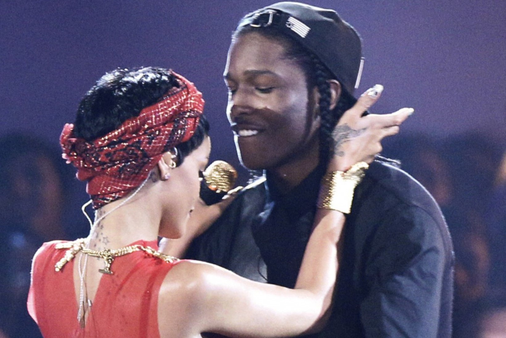 KUUM KIRG: Rihanna vahetas Saudi miljardäri A$AP Rocky vastu!