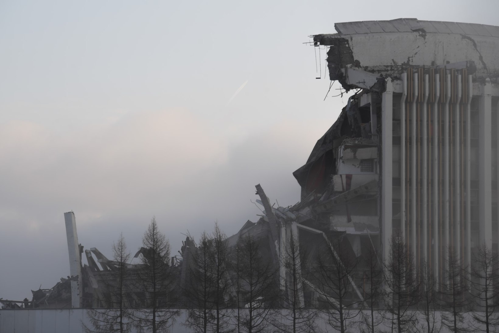 ÕÕVASTAV VIDEO | Kuulsa Peterburi areeni varingus hukkus tööline