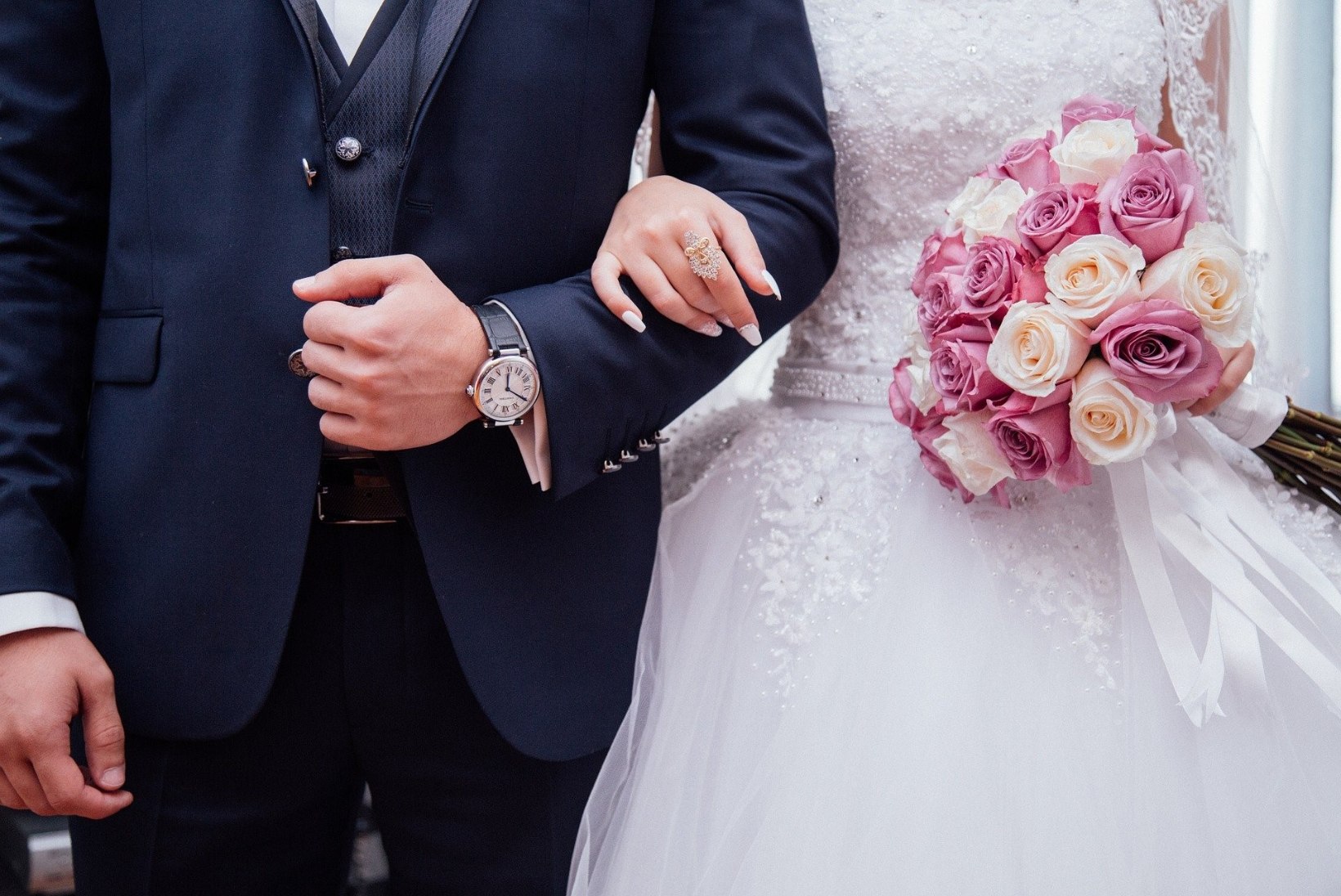 NUMBRIMAAGIA: noorpaarid soovivad abielluda kuupäevadel 02.02.2020 ja 20.02.2020 
