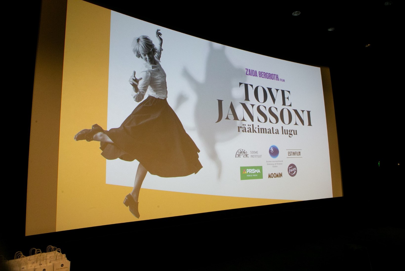 GALERII | Artise kinos avati fotonäitus muumide loojast Tove Janssonist