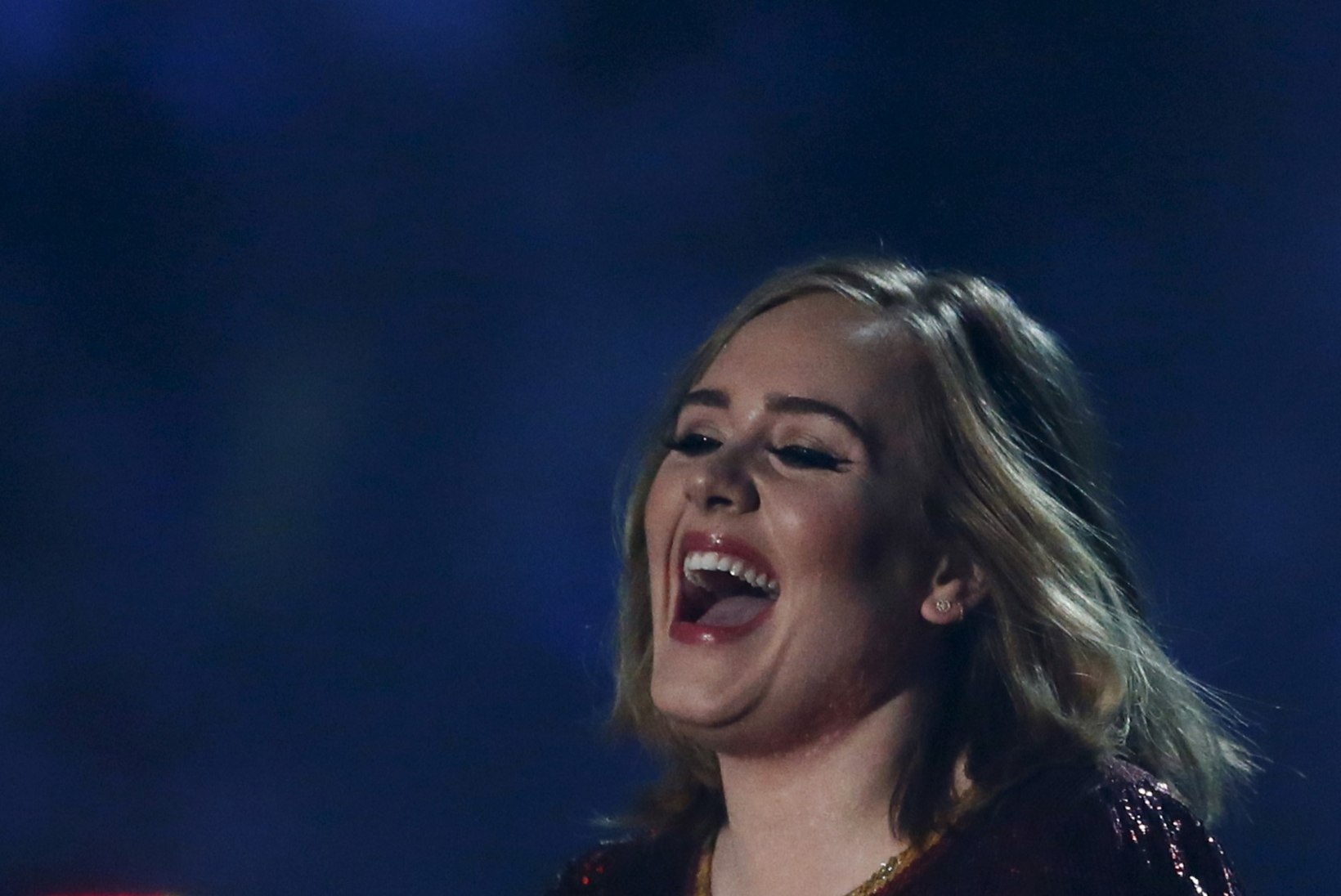 Adele’i sotsiaalmeediapostitus ajas fännid pöördesse
