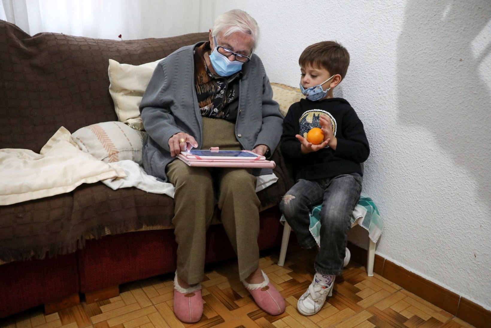 99aastane vanaema alistas koroonaviiruse ning naasis videomängude juurde