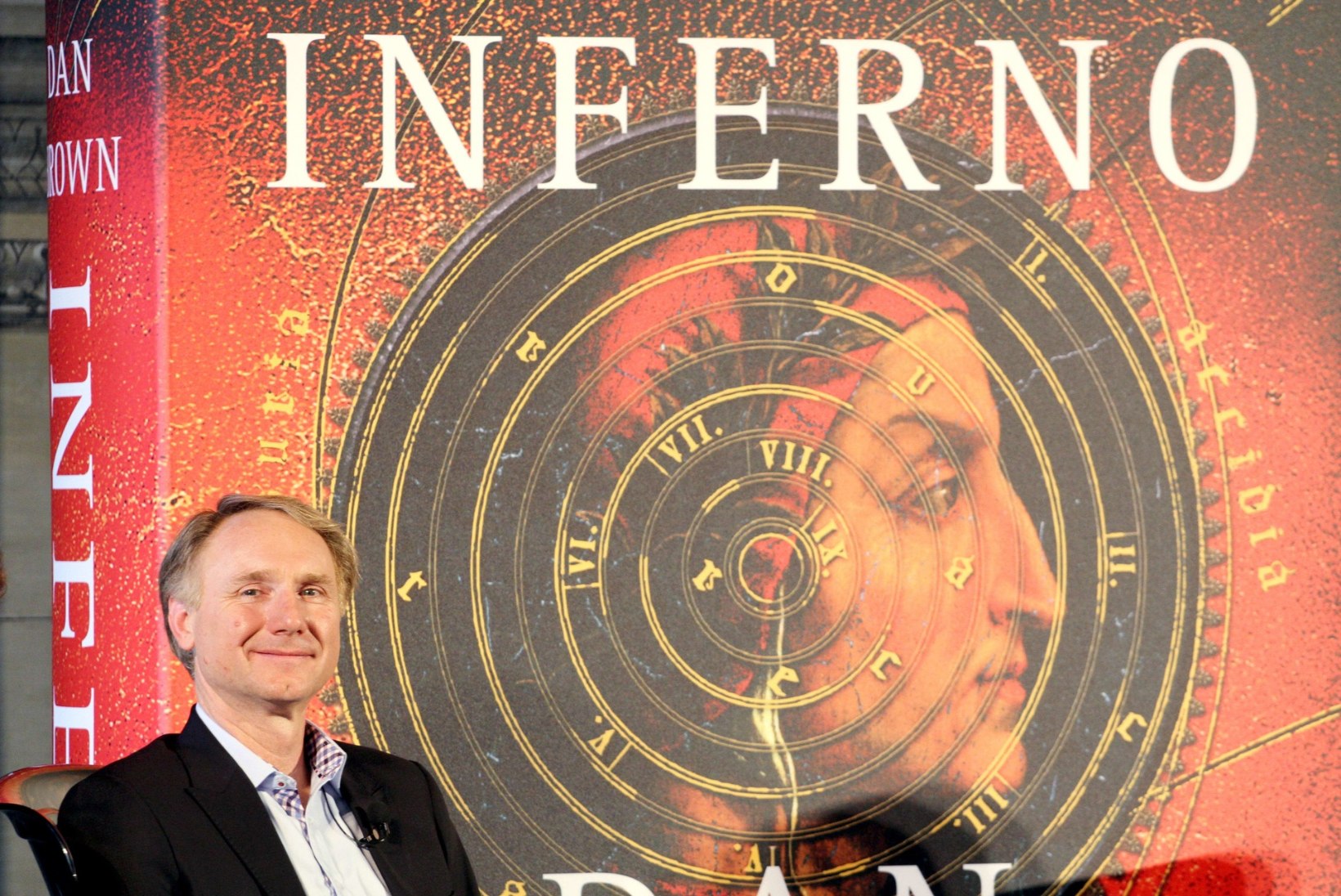 Dan Browni „Infernot“ tõlgiti punkris, mida valvasid kaks relvastatud valvurit