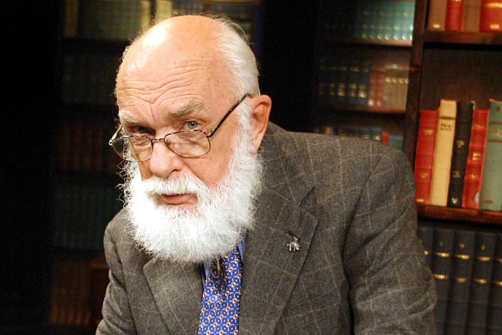 Suri maailmakuulus umbluu-kummutaja James Randi
