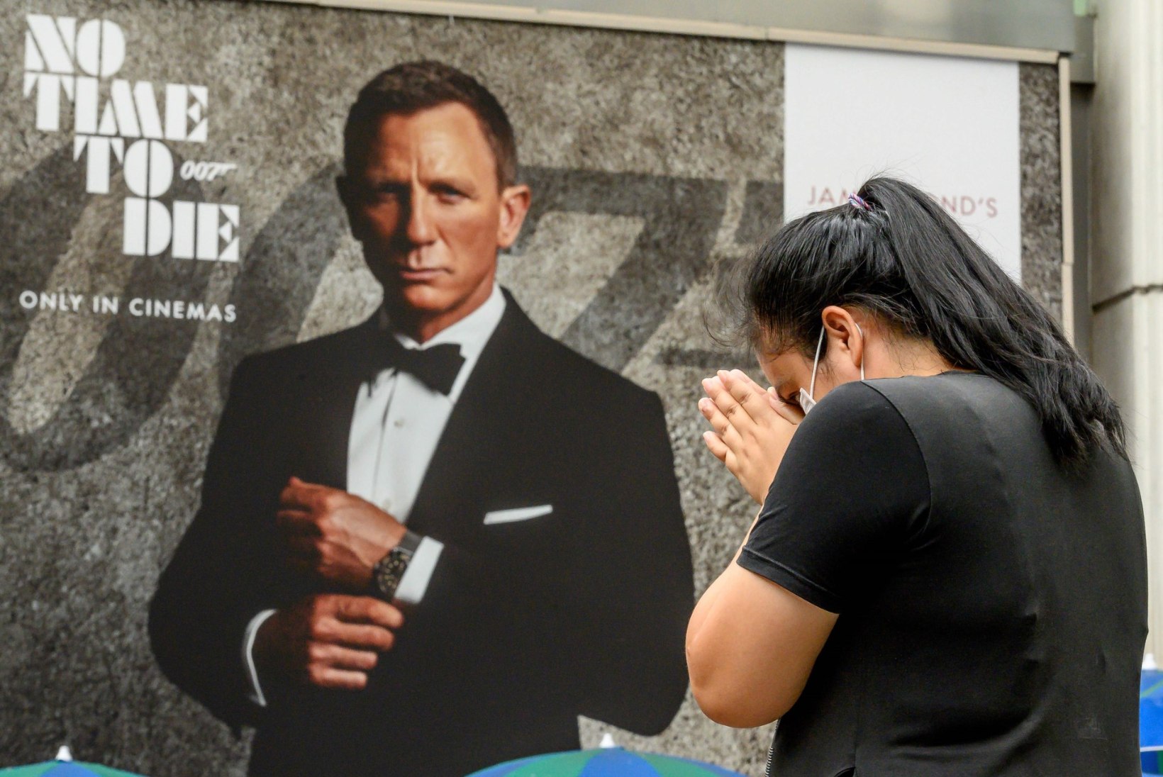 PETTUMUS: Uue Bondi-filmi esilinastus lükkub jälle edasi