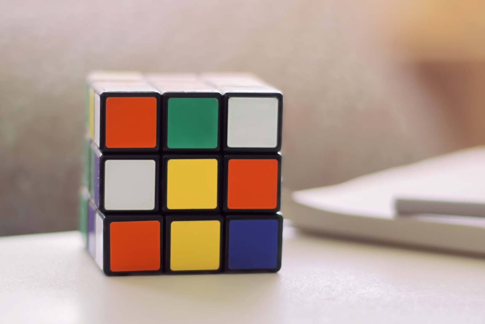 RAHA PÖÖNINGUL | Kas legendaarse Rubiku kuubiku müük täidab taskud rahaga?