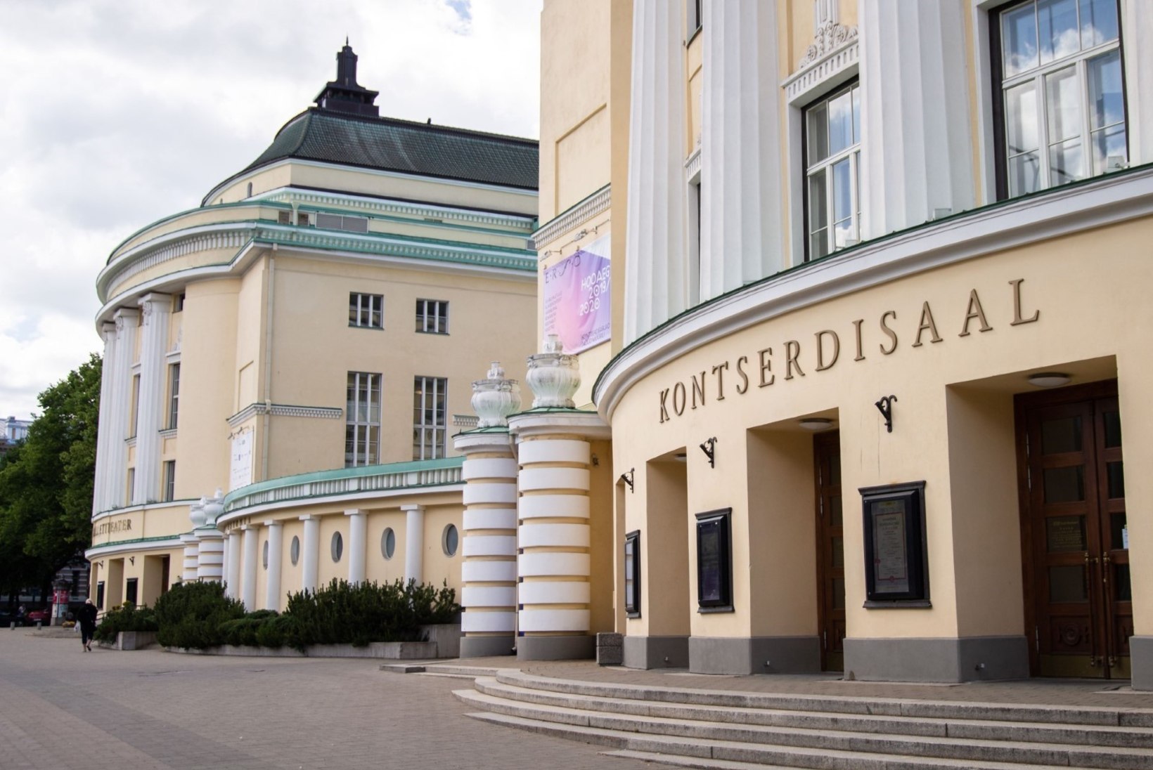 Rahvusooper Estonia ja Draamateater jätavad lähikontaktsete trupiliikmete tõttu etendusi ära