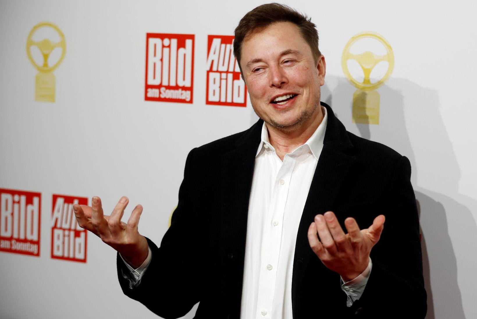 Elon Musk kukutas Gatesi ja tõusis rikkuselt teiseks inimeseks maailmas