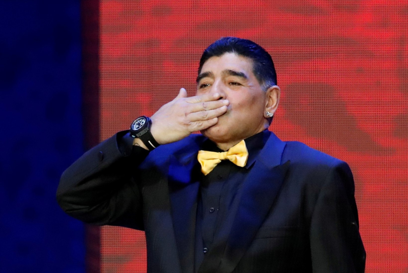 Suri jalgpallilegend Diego Maradona