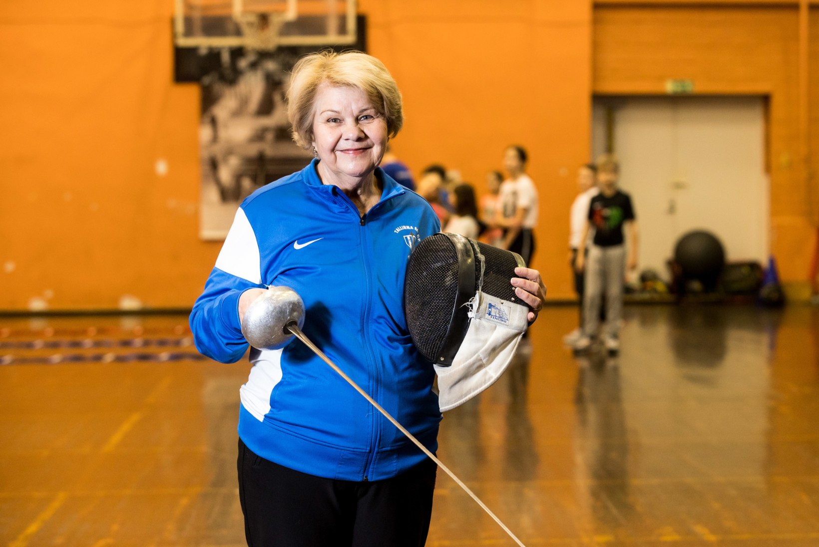 UNUSTUSEHÕLMAS MINEVIKUTÄHED | Olümpiavõitja Svetlana Tširkova töötab 75aastaseltki: ma ei taha end kasutuna tunda