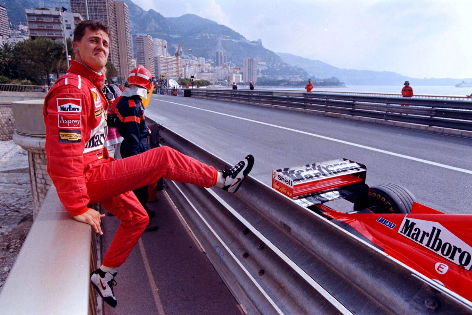 Vormel 1 legend: me keegi ei tea, kui palju Michael Schumacher ümbritsevast aru saab