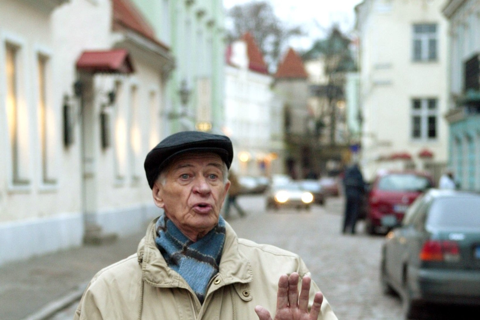 „Ükski Eesti filmitegija pole rahva hulgas nii tuntud kui Kaljo Kiisk.“