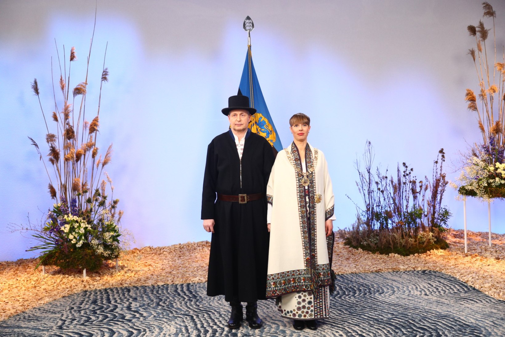 PILTUUDIS | Presidendipaari tänavused rõivad on inspiratsiooni saanud 18. sajandi Mulgimaa rahvarõivakomplektidest