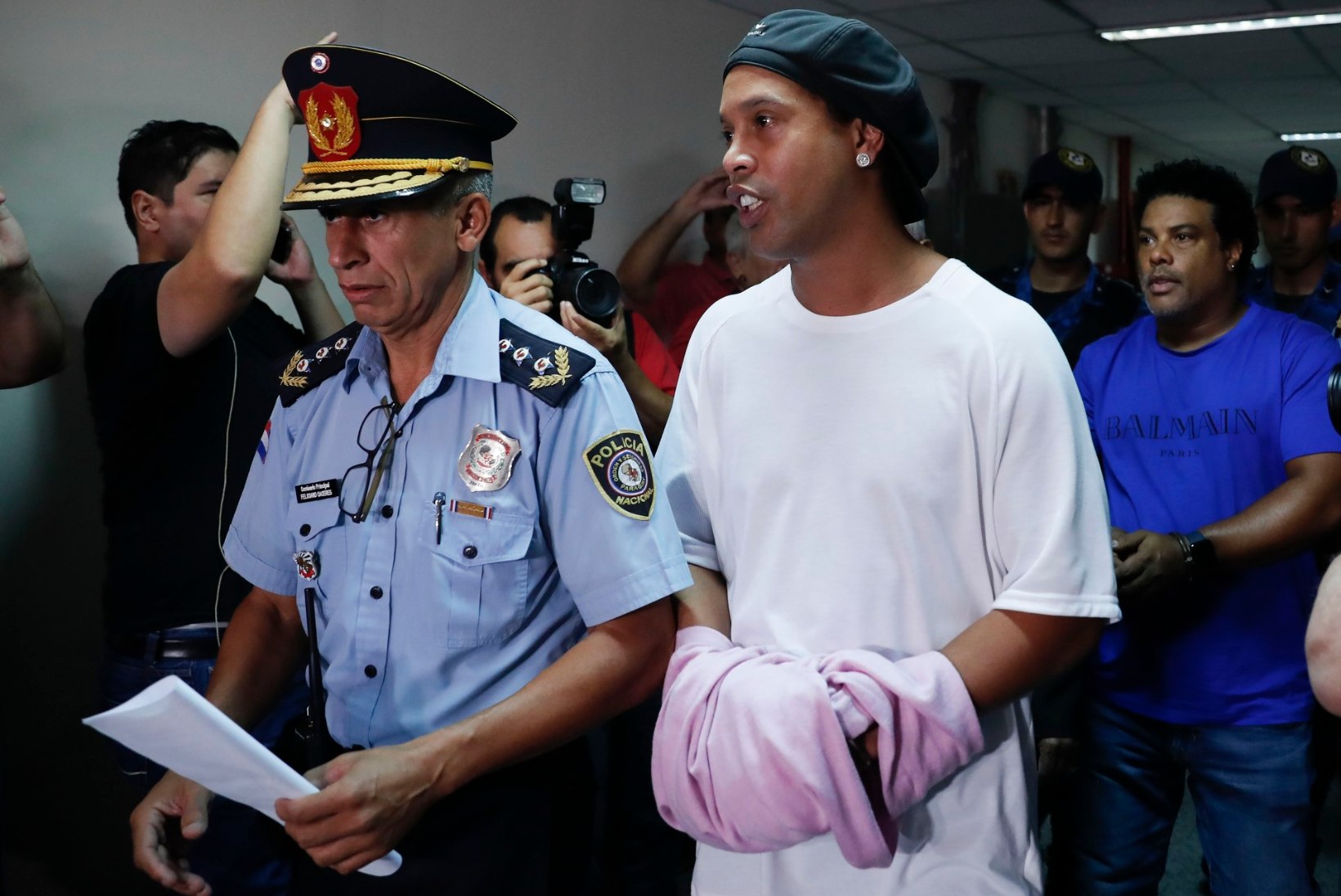 VIDEO | Ronaldinho debüteeris võidukalt Paraguay vanglaliigas