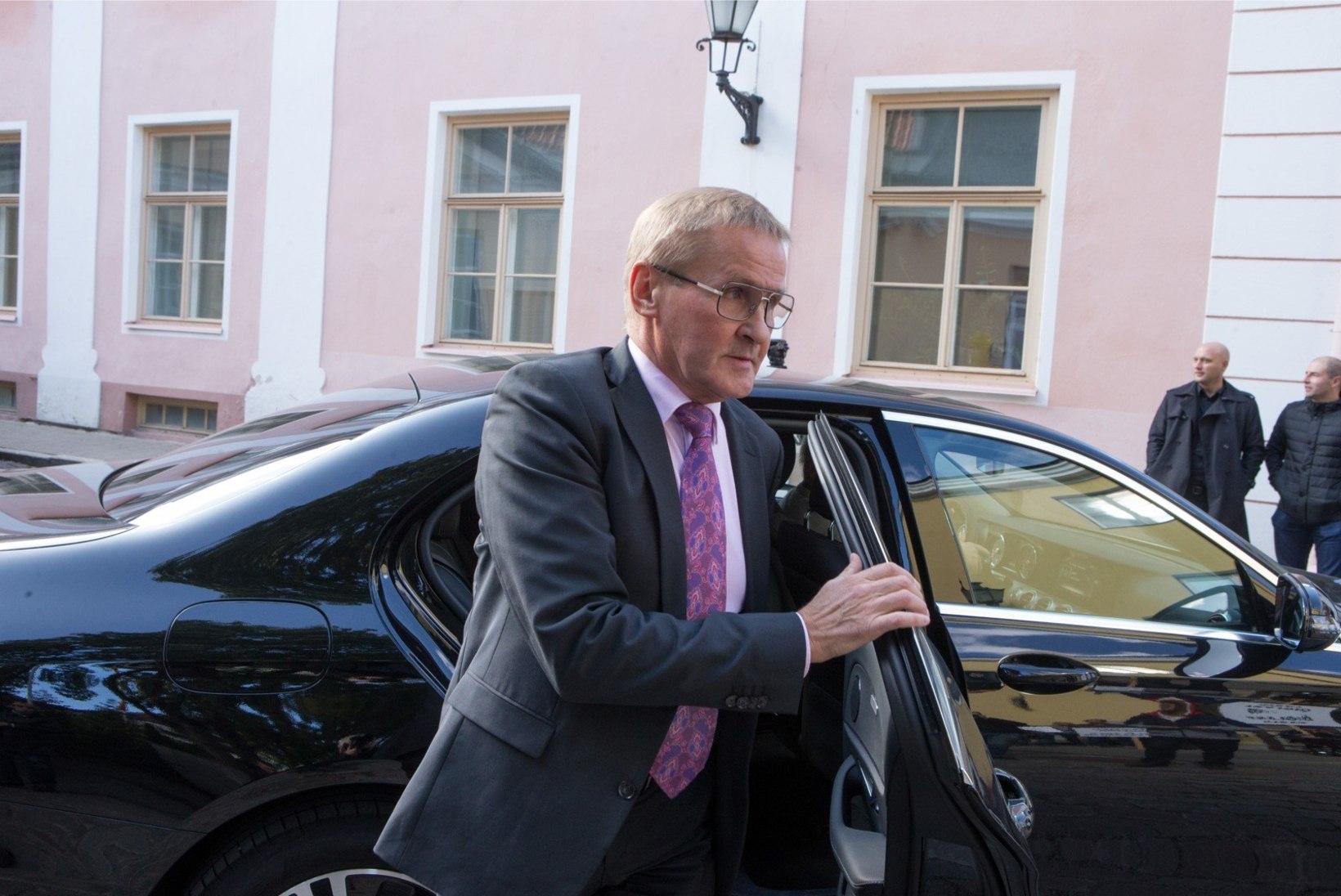 VALITSUSE KORRALDUS | Minister Jaak Aab sai ülesandeks hankida isikukaitsevahendeid