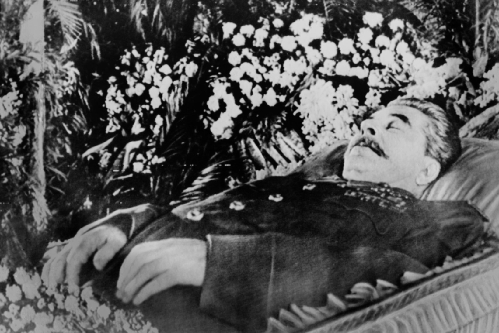 MINEVIKUHETK | 5. märts: suri terrorit külvanud NSV Liidu juht Jossif Stalin