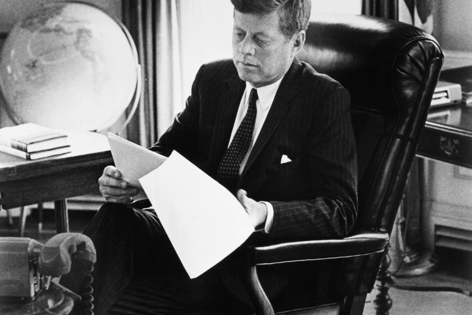 Tõnis Erilaiu lehesaba | Kuidas John F. Kennedy eestlastele kirjutas