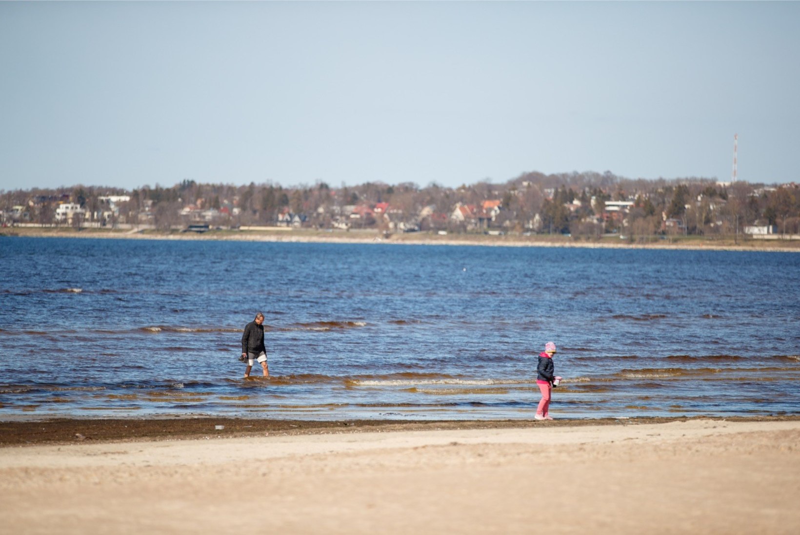GALERII | Suvesooja kevadpäeva nauditakse Tallinnas täiel rinnal
