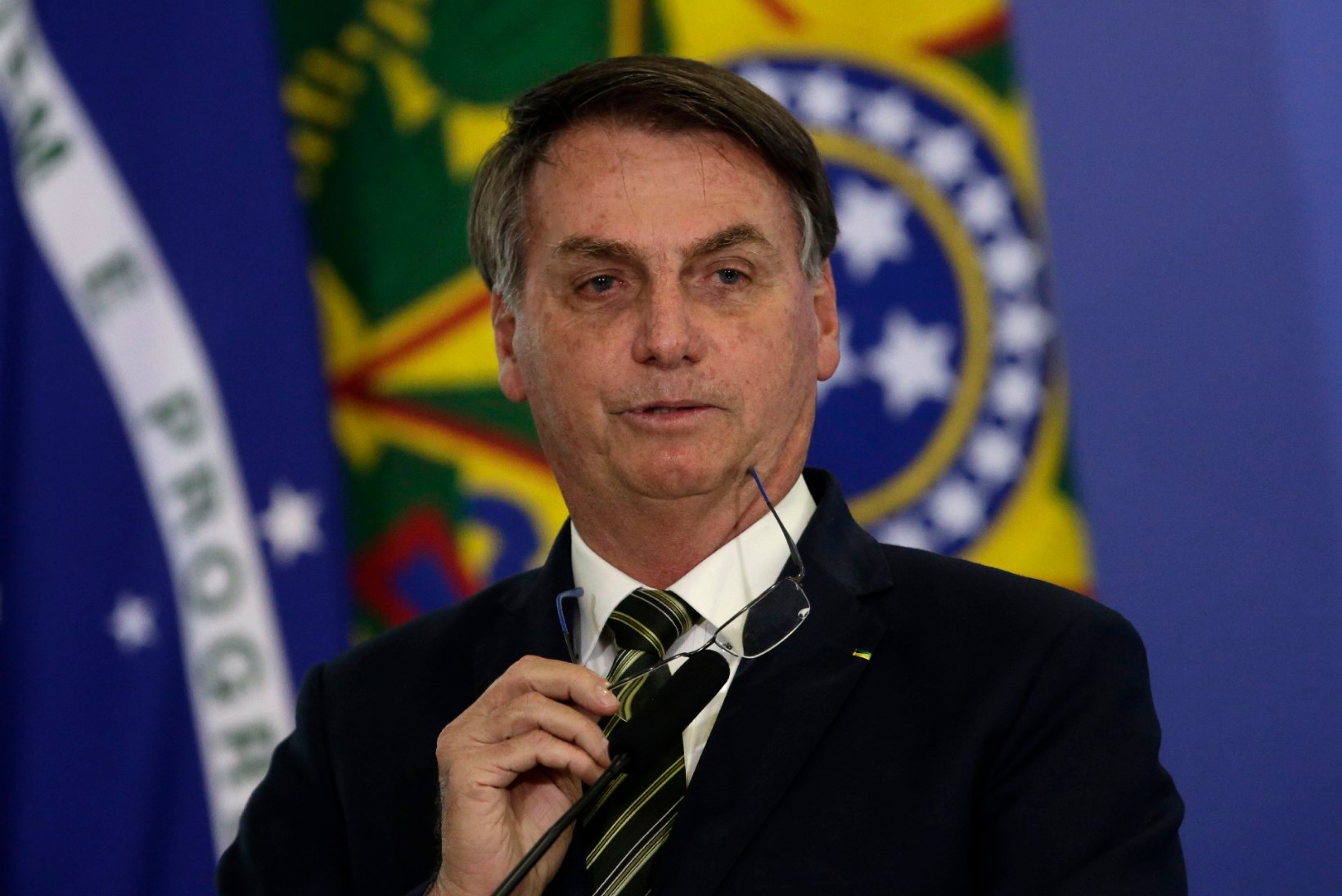 Brasiilia president surmajuhtumite hüppelise tõusu kohta: „Mis siis?“