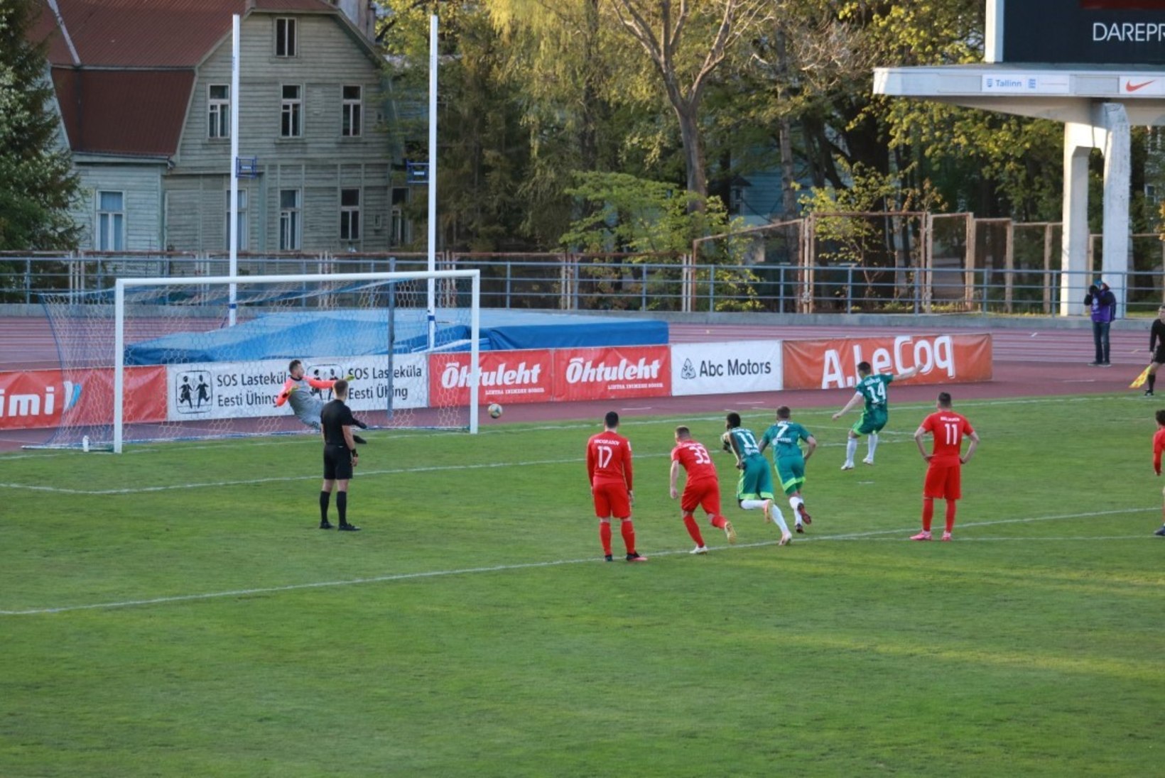 AJALOOLINE HETK: Balkani spordikanal näitab Eesti jalgpalli