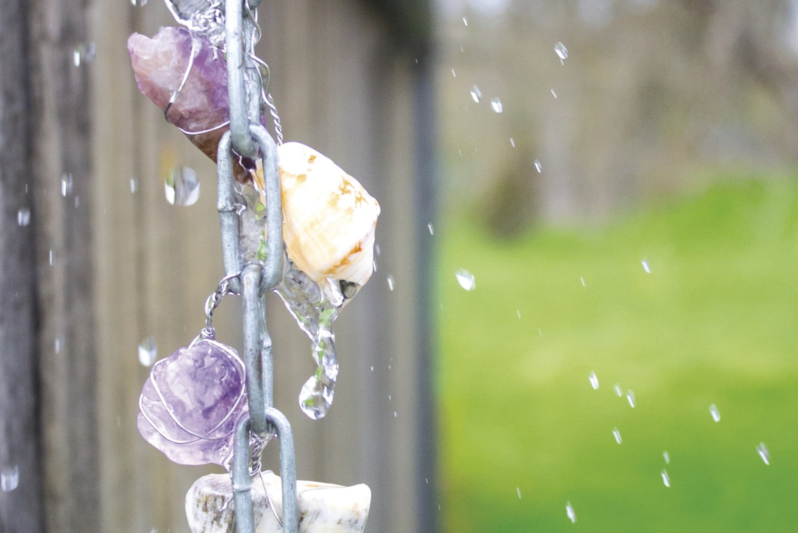 Püüa vihmavesi kinni ehk Kuidas meisterdada aeda vihmaketti?
