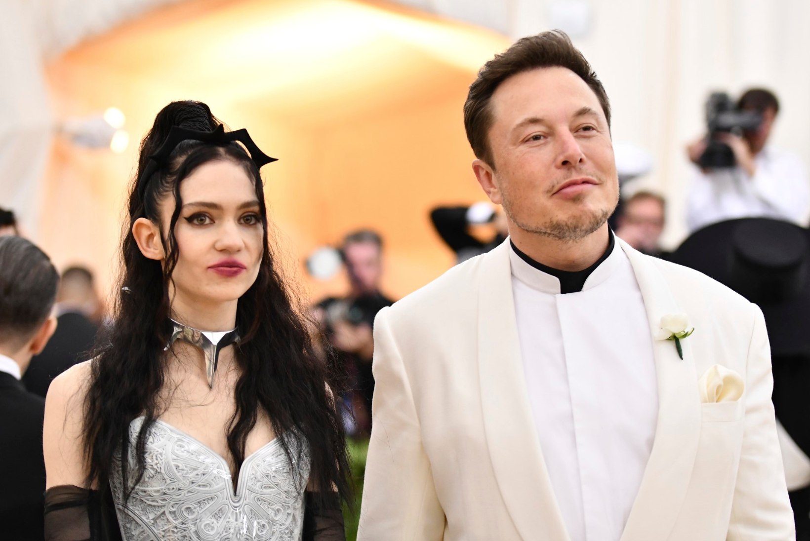 Elon Musk ja Grimes said lapse, aga kas tema nimi on tõesti nii sõge?!