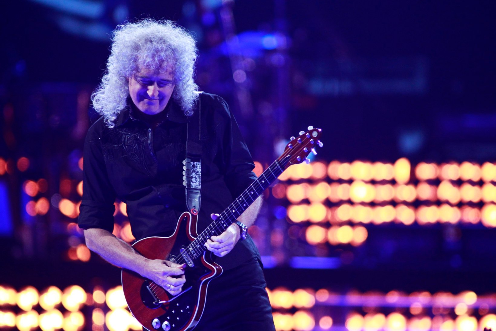 Queeni muusik Brian May rebestas aiatöid tehes tuharalihase