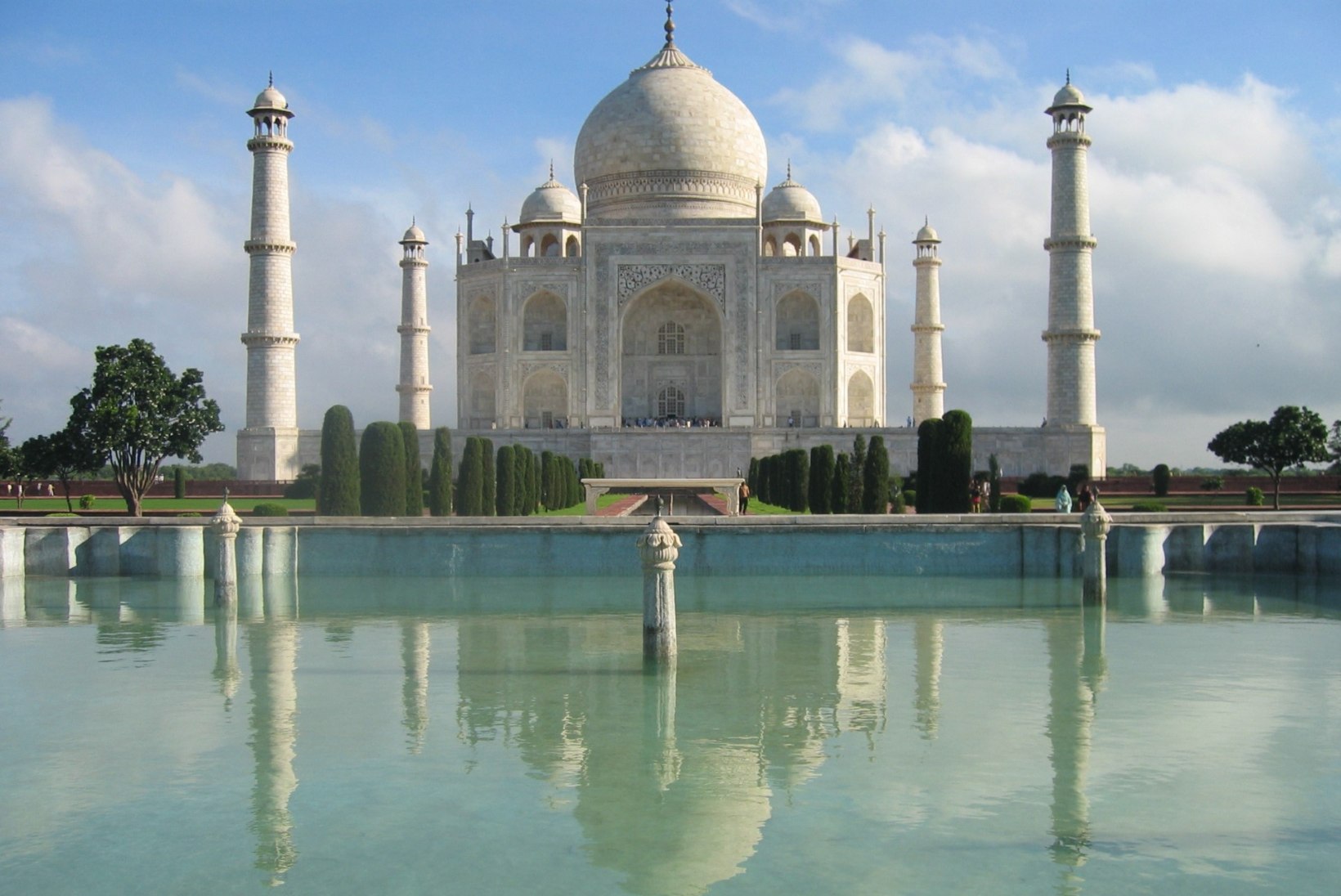 Tāj Mahali lugu: keisrinna viimseks puhkepaigaks sai mausoleum