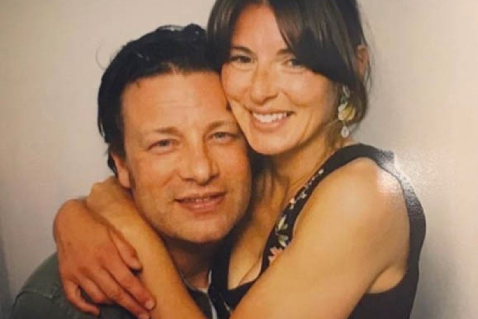Jamie Oliveri naine meenutab 20. pulma-aastapäeval valusaid kaotusi