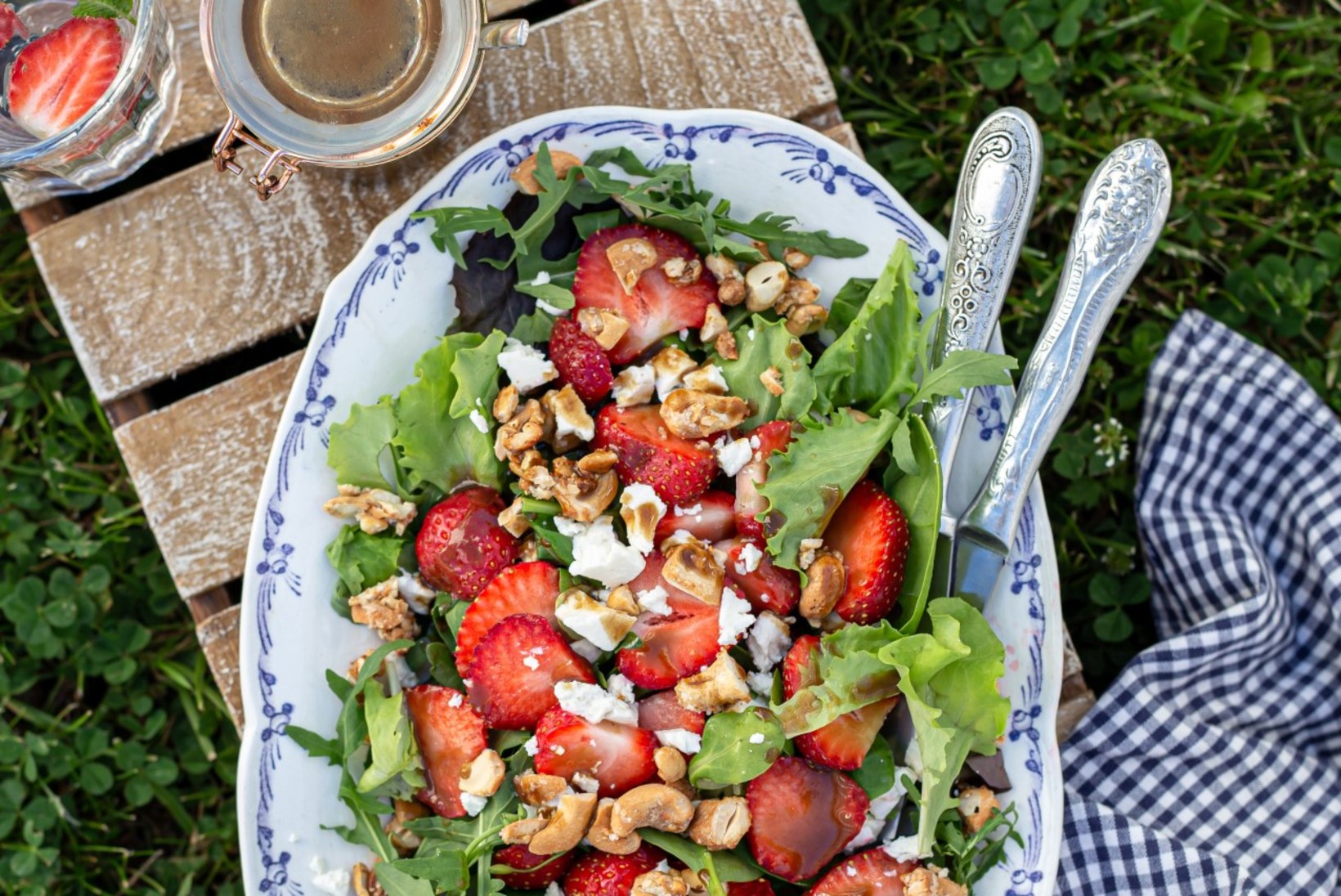 Suvised maasikasalatid – 15 minutit ja valmis!