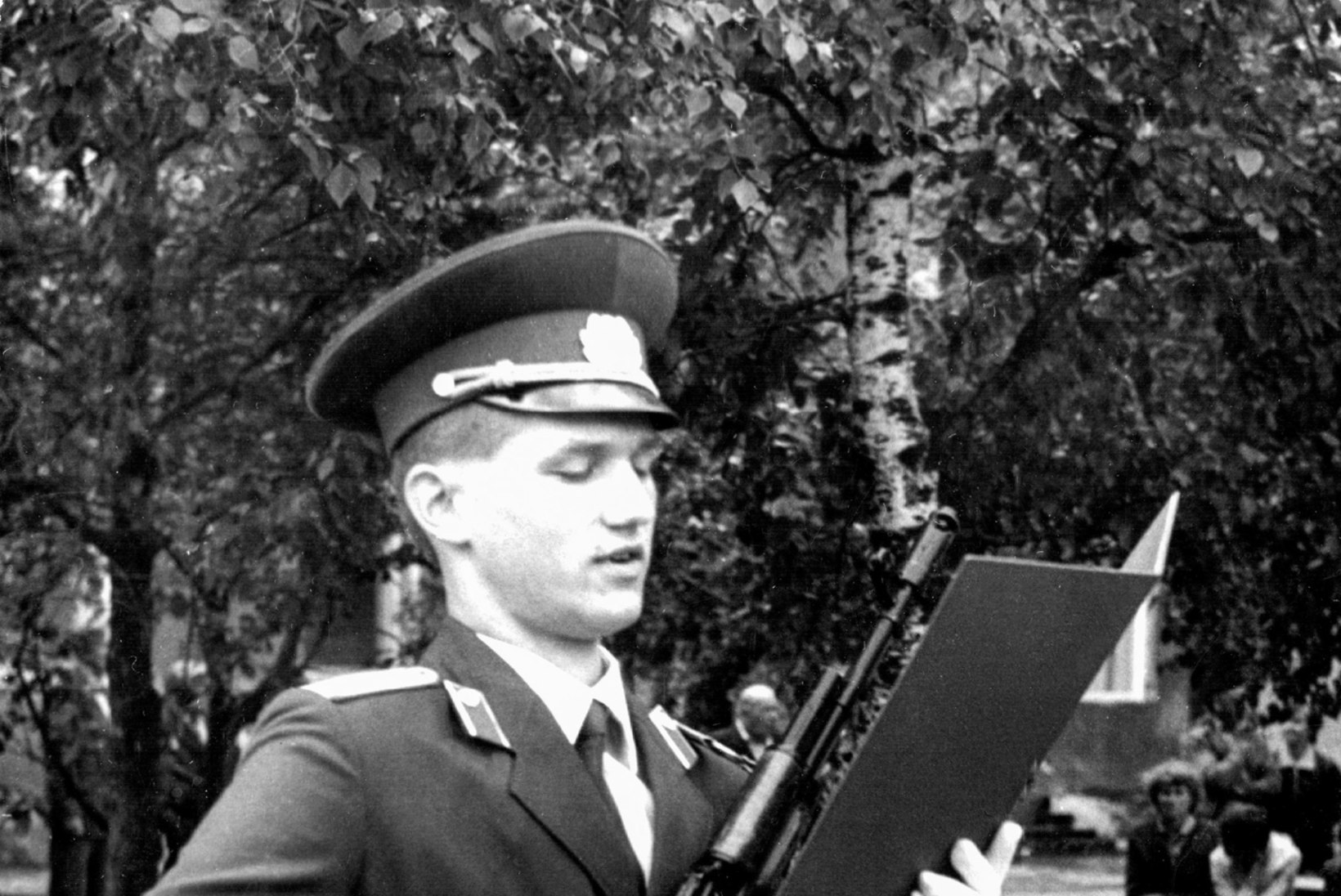 Prominentide pojad teenisid Tallinna miilitsapataljonis